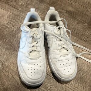 White Nike shoes